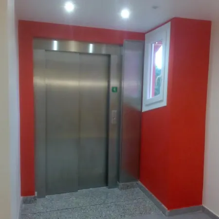 Ξενοδοχείο Ria De *